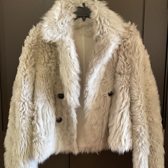 NWT Yves Saloman leather and shearling reversible jacket. - Picture 6 of 15